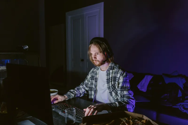 You've Never Met Them, But You'd Cry If They Quit: The Strange New World of Streamer Attachment